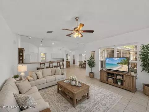 619 Carnival Ter, Sebastian, FL 32958