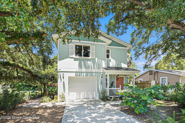 1802 Fletcher St, Melbourne, FL 32901