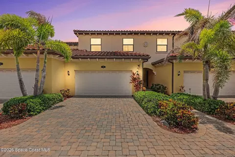 740 Lanai Cir #102, Satellite Beach, FL 32937