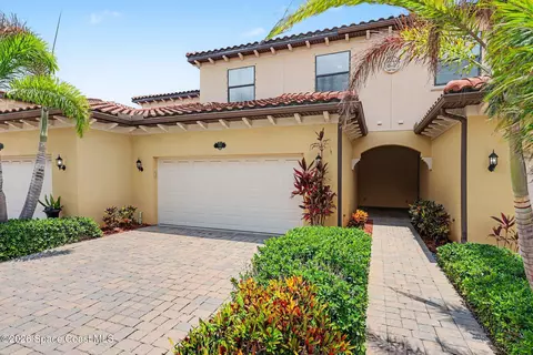 740 Lanai Cir #102, Satellite Beach, FL 32937