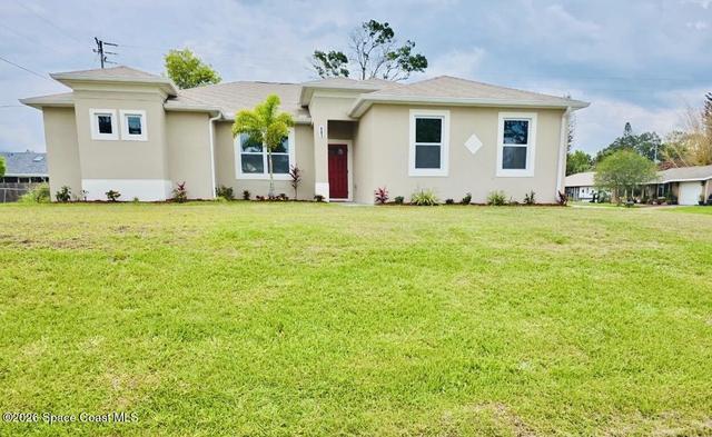 401 Homestead Ave NE, Palm Bay, FL 32907
