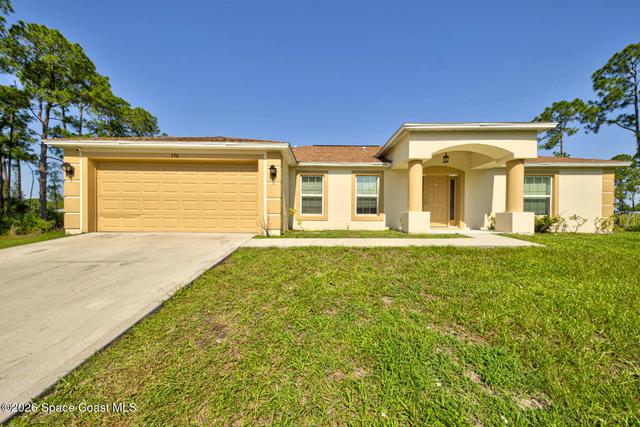 770 Harriet Ave SW, Palm Bay, FL 32908