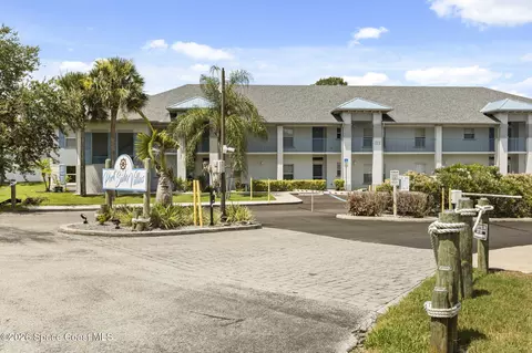 121 Portside Ave #203, Cape Canaveral, FL 32920