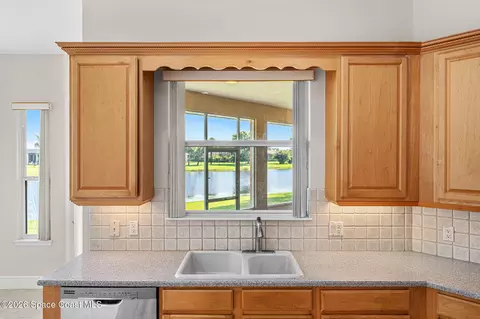 Kitchen - 4696 Merlot Dr, Rockledge, FL 32955 photo 5 of 5