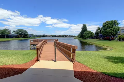 View/Area - 4696 Merlot Dr, Rockledge, FL 32955 photo 6 of 12