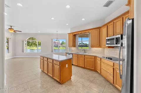 Kitchen - 4696 Merlot Dr, Rockledge, FL 32955 photo 2 of 5