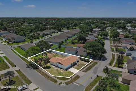 View/Area - 952 Bayberry Ln, Rockledge, FL 32955 photo 3 of 6
