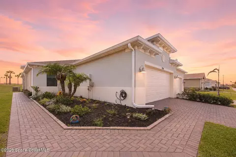 1794 Velky Ln, Melbourne, FL 32940