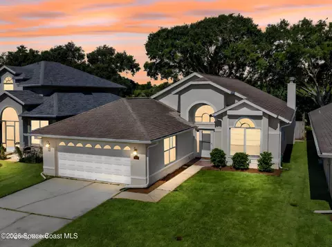 3830 Saint Armens Cir, Melbourne, FL 32934