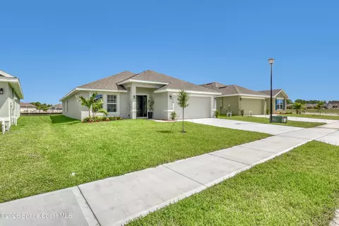 1038 Soleway Ave NW, Palm Bay, FL 32907