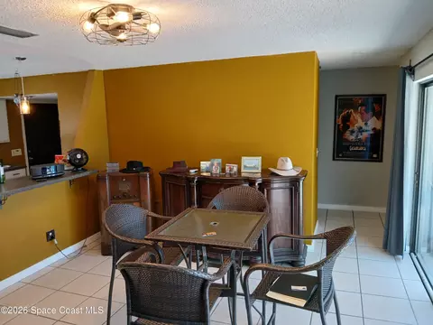 Dining - 110 Lagoon Ave, Melbourne, FL 32901 photo 1 of 1