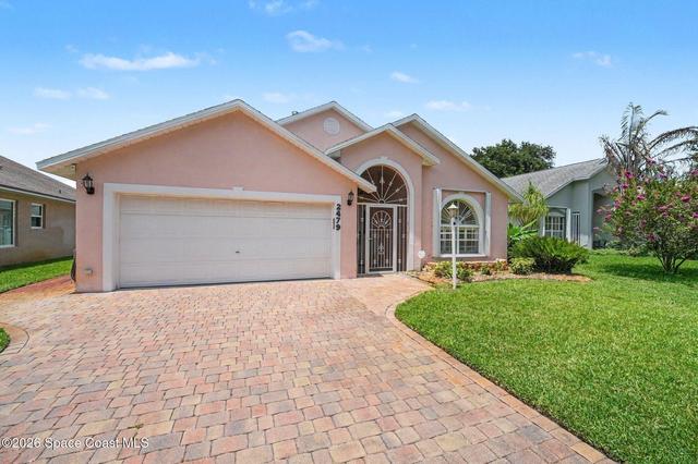 2479 Coral Ridge Cir, Melbourne, FL 32935