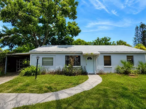 1320 Gary Dr, Merritt Island, FL 32952