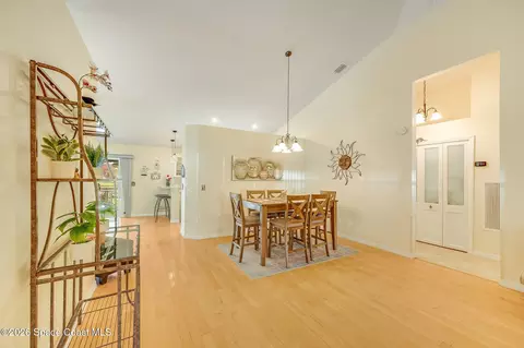 Dining - 411 Wenthrop Cir, Rockledge, FL 32955 photo 2 of 3