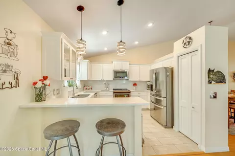 Kitchen - 411 Wenthrop Cir, Rockledge, FL 32955 photo 4 of 6