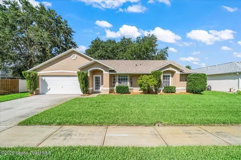 3353 Lake View Cir, Melbourne, FL 32934