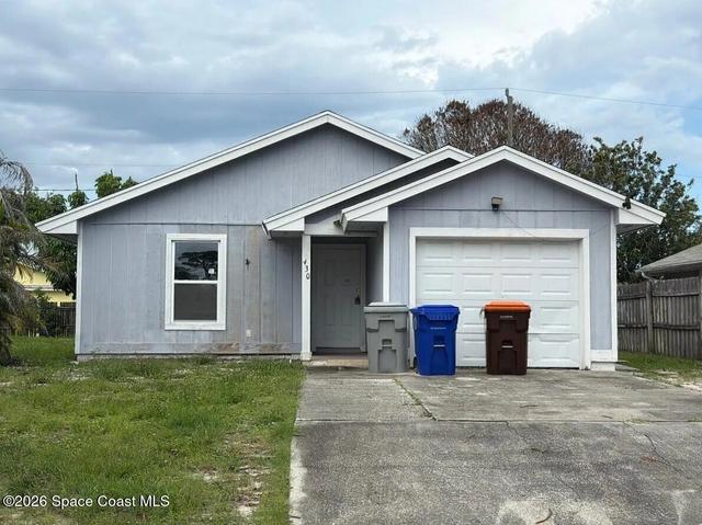 430 14th Pl SW, Vero Beach, FL 32962