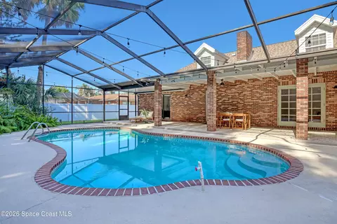 Exterior - 664 Manor Pl, Melbourne, FL 32904 photo 10 of 12