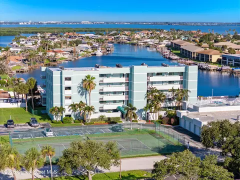 1700 Commodore Blvd #1303, Cocoa Beach, FL 32931