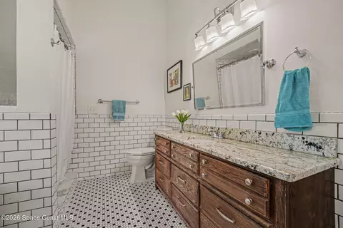 Bath - 927 Jamestown Dr, Rockledge, FL 32955 photo 1 of 3