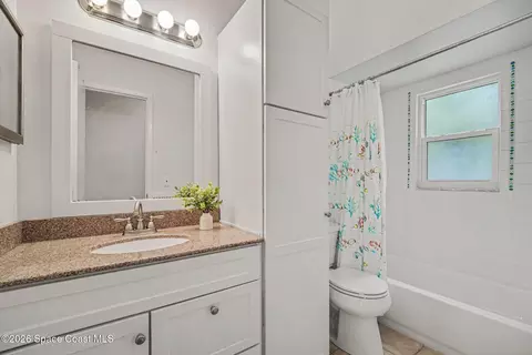 Bath - 927 Jamestown Dr, Rockledge, FL 32955 photo 3 of 3