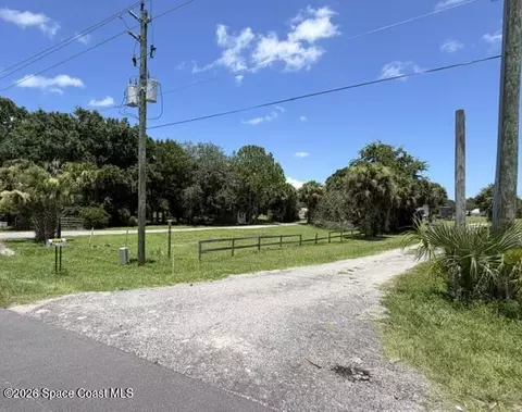 4028 Emmanuel Ln, Mims, FL 32754 photo 3