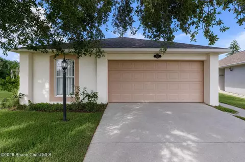 2153 Redwood Cir NE, Palm Bay, FL 32905