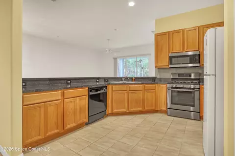 Kitchen - 4892 Outlook Dr, Melbourne, FL 32940 photo 2 of 3