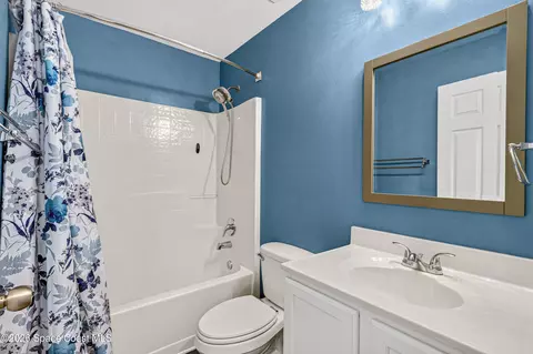Bath - 3114 Burdock Ave, Melbourne, FL 32904 photo 8 of 8