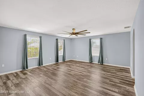 Living - 3114 Burdock Ave, Melbourne, FL 32904 photo 11 of 12