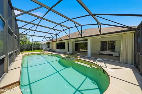Exterior - 1051 Fieldstone Dr, Melbourne, FL 32940 photo 2 of 3