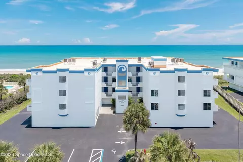 1965 Jimmy Buffett Memorial Hwy #306, Indian Harbour Beach, FL 32937