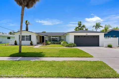 462 Sandpiper Dr, Satellite Beach, FL 32937