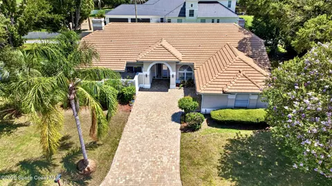 101 Island Grove Dr, Merritt Island, FL 32952