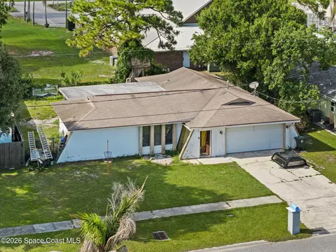 988 Pineland Dr, Rockledge, FL 32955 photo 1
