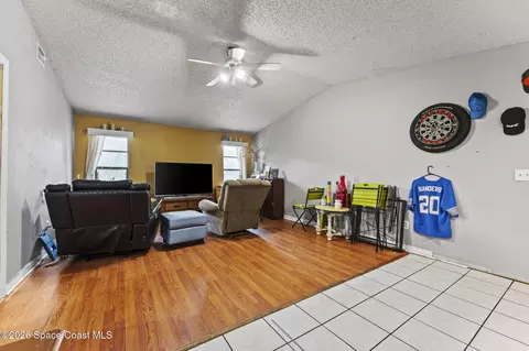 988 Pineland Dr, Rockledge, FL 32955 photo 2