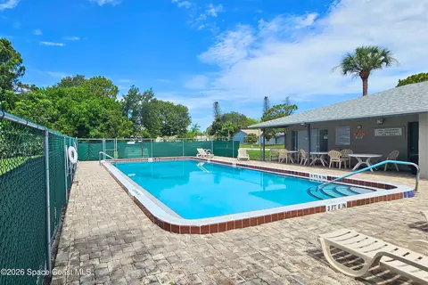 Exterior - 3001 Thrush Dr #224, Melbourne, FL 32935 photo 1 of 4