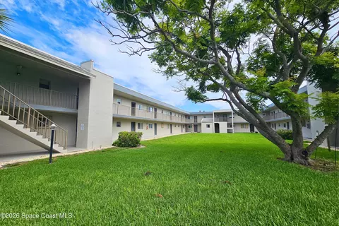 3001 Thrush Dr #224, Melbourne, FL 32935