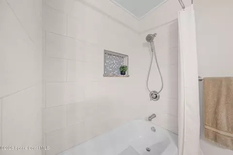 Bath - 7230 Barbara Rd, Cocoa, FL 32927 photo 2 of 3