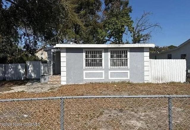 3023 W Green St, Tampa, FL 33604