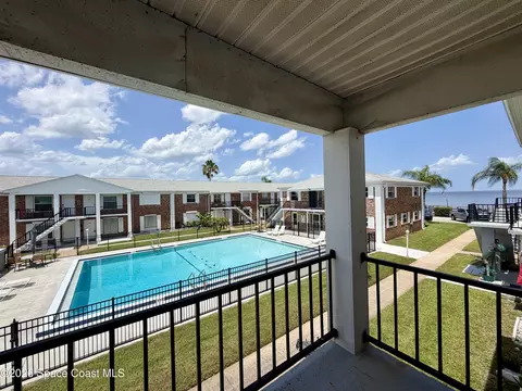 190 E Olmstead Dr #D11, Titusville, FL 32780