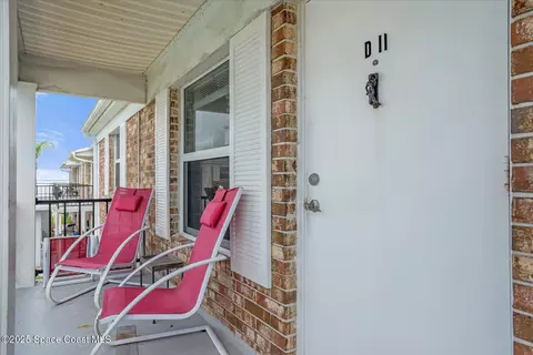 190 E Olmstead Dr #D11, Titusville, FL 32780