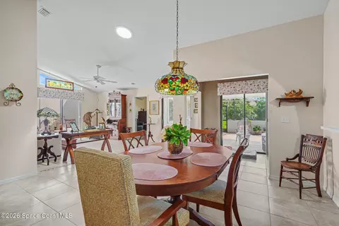 Dining - 1649 Independence Ave, Melbourne, FL 32940 photo 2 of 4