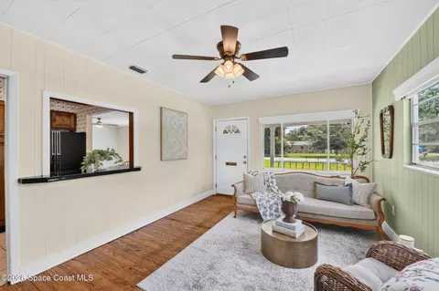 Living - 1944 Harlock Rd, Melbourne, FL 32934 photo 2 of 7