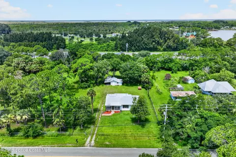 View/Area - 1944 Harlock Rd, Melbourne, FL 32934 photo 2 of 4