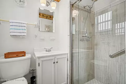Bath - 2336 Shelby Dr, Melbourne, FL 32935 photo 1 of 3
