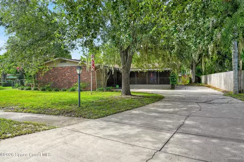 1607 Eden Ct, Titusville, FL 32796