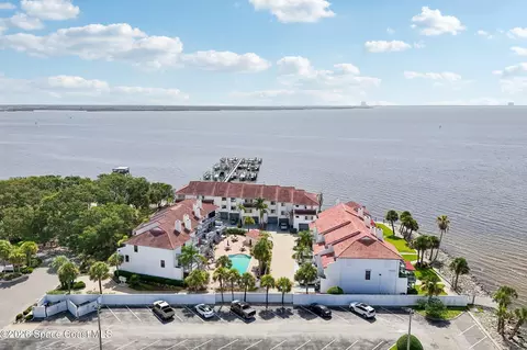 59 E Broad St, Titusville, FL 32796