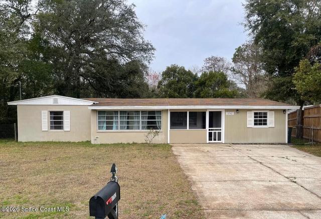 3742 Peach Dr, Jacksonville, FL 32246