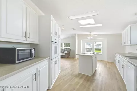304 Portside Ln, Edgewater, FL 32141 photo 16